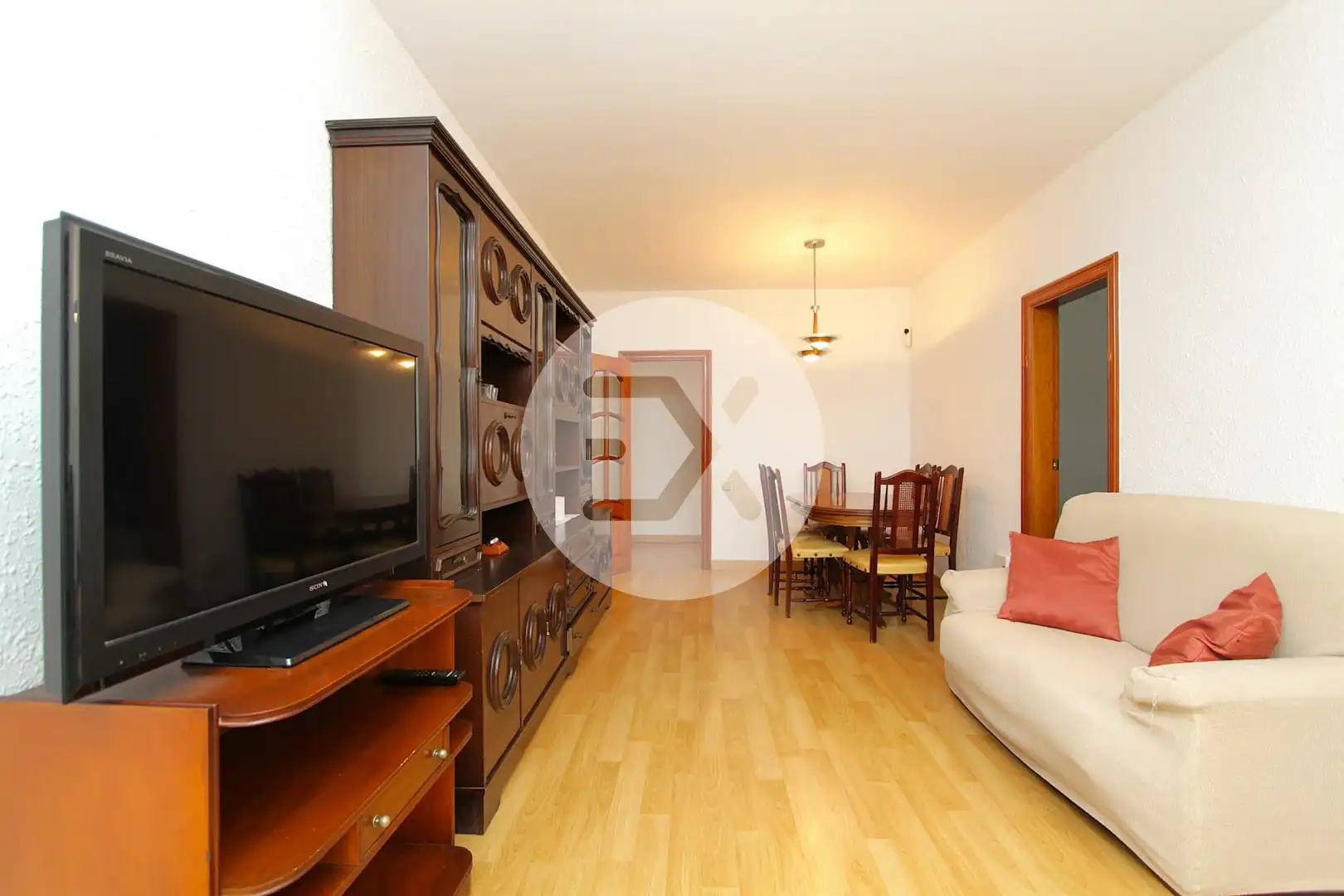 Wohnzimmer von Wohnung zum Verkauf in Castelldefels mit Parkett, Ofen und Balkon