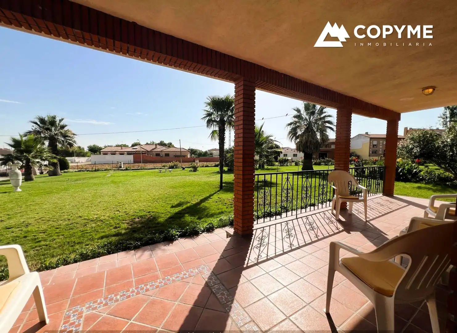 Jardín de Casa o chalet en venta en Novés con Calefacción, Jardín privado y Parquet