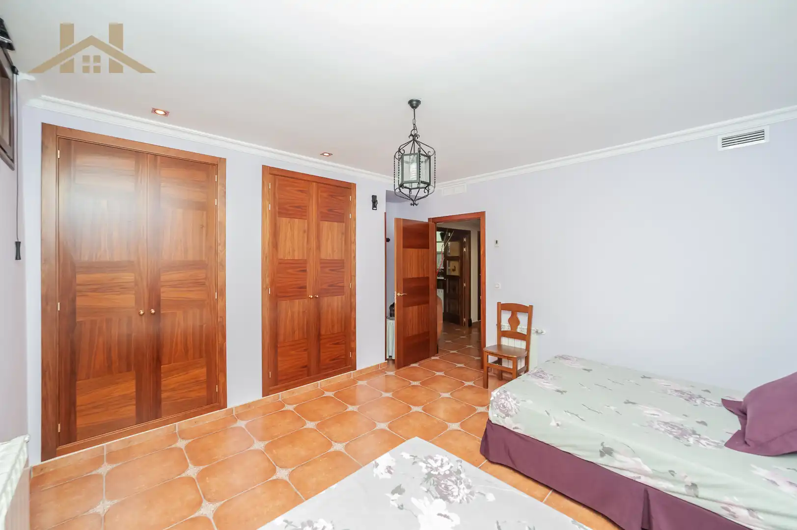 Houses for sale in La Montaña - El Cortijo