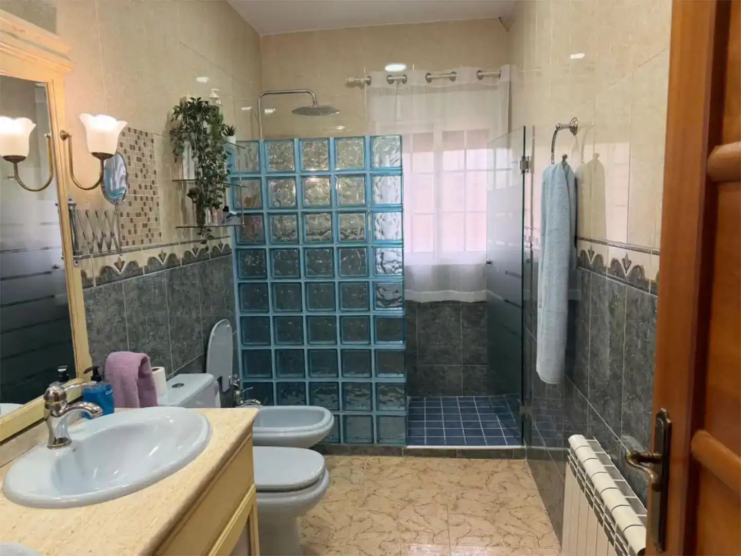 Baño de Piso en venta en Molina de Segura con Aire acondicionado, Jardín privado y Parquet