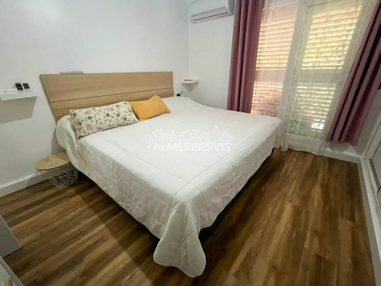 Wohnung mit Pool zum Verkauf in Calle Arquitecto Julián Laguna, imagen 7