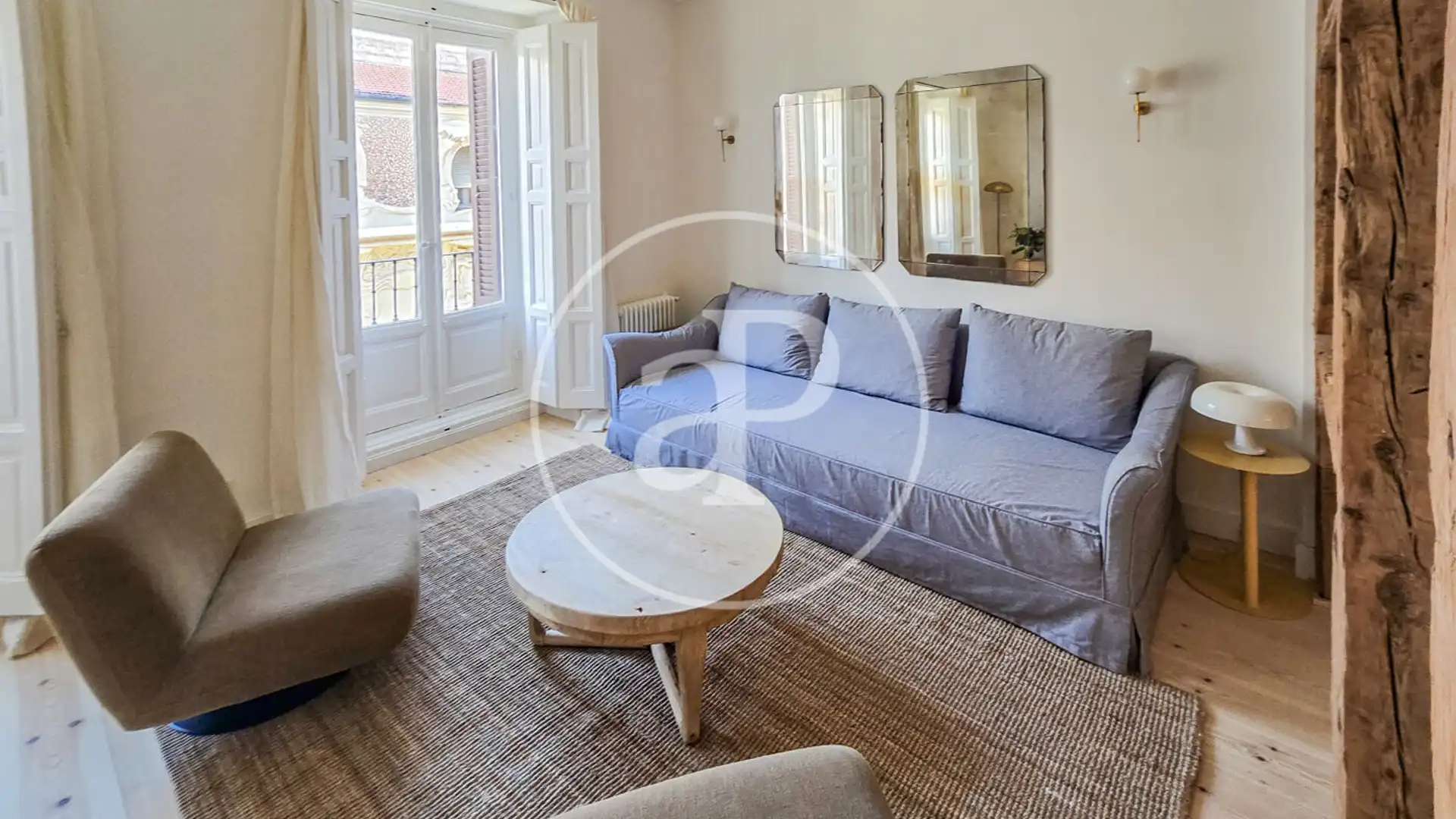 Sala d'estar de Pis de lloguer en  Madrid Capital amb Aire condicionat, Calefacció i Moblat