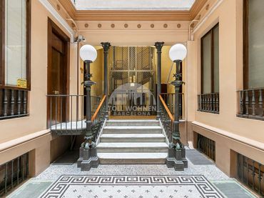 Piso con balcón en venta en CL ROGER DE LLURIA