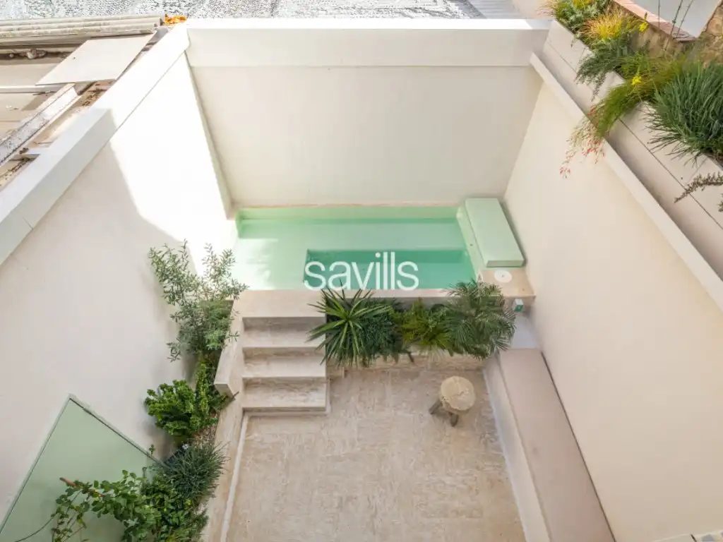 Piscina de Casa o chalet en venta en Sant Martí