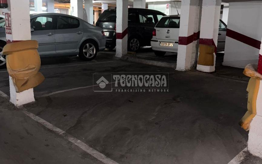 Foto 1 de Garatge en venda a Fuentepiña, Huelva