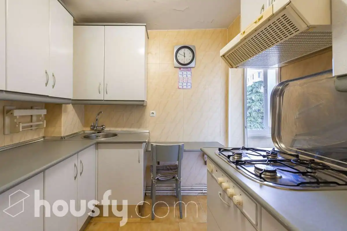 Cocina de Piso en venta en Madrid con Trastero