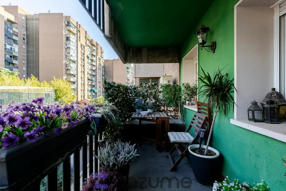 Piso con jardín en alquiler en Paseo de la R. Cristina, imagen 3
