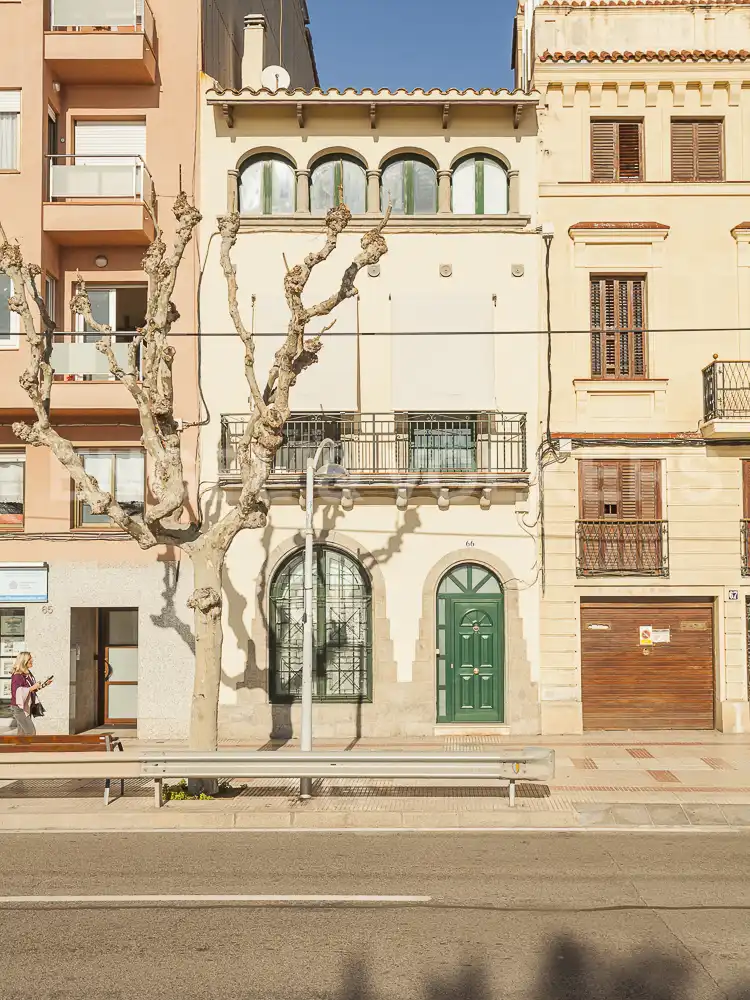 Exterior view of Houses for sale in El Masnou  with Heating, Terrace and Storage room