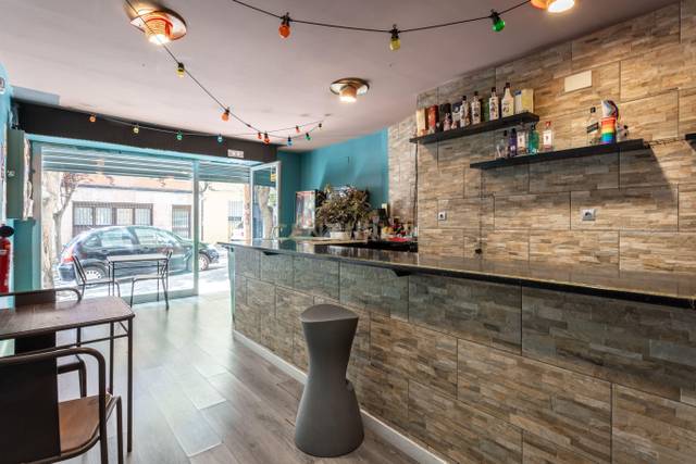 Local comercial en Venta en Barcelona, -1 en Verdum