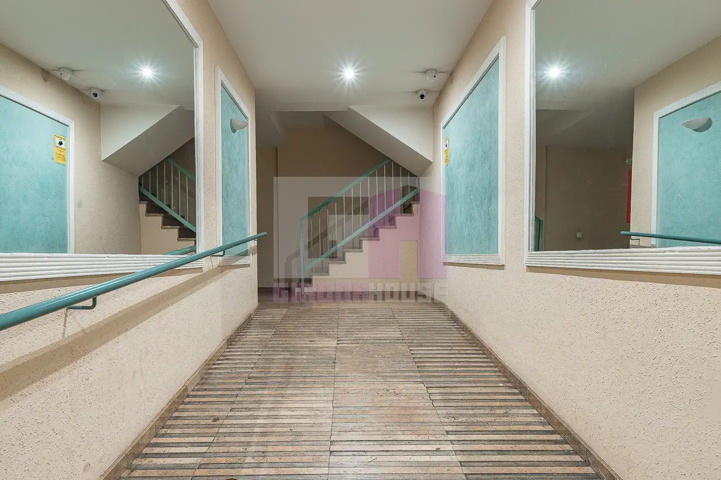 Dúplex en venta en Salt con Calefacción, Terraza y Amueblado