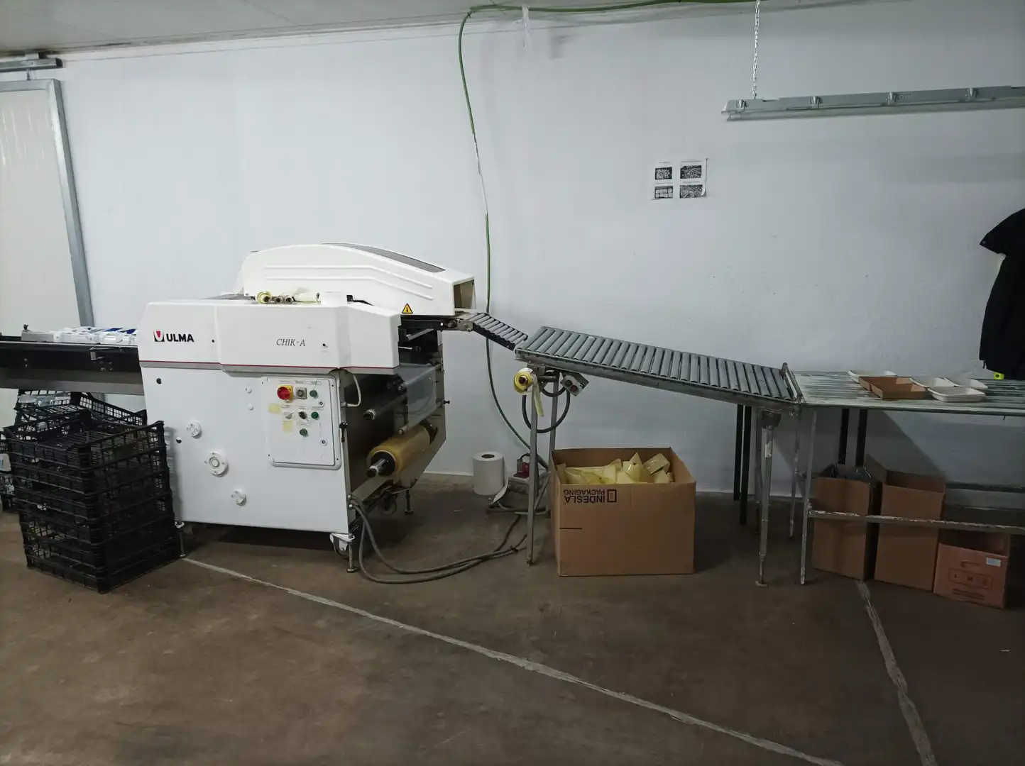 Vista exterior de Nave industrial en venta en Ledaña con Alarma