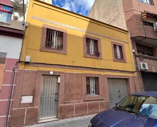 Exterior view of House or chalet for sale in Talavera de la Reina  with Air Conditioner, Heating and Private garden