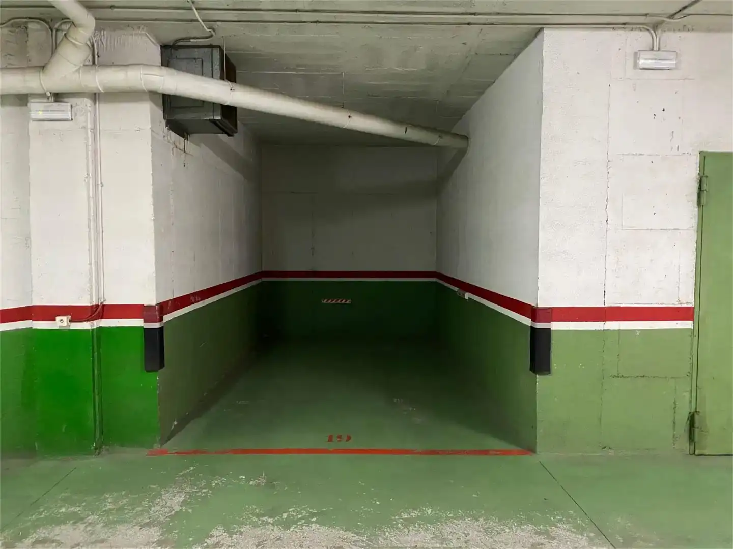 Parking of Garage for rent in Sant Cugat del Vallès