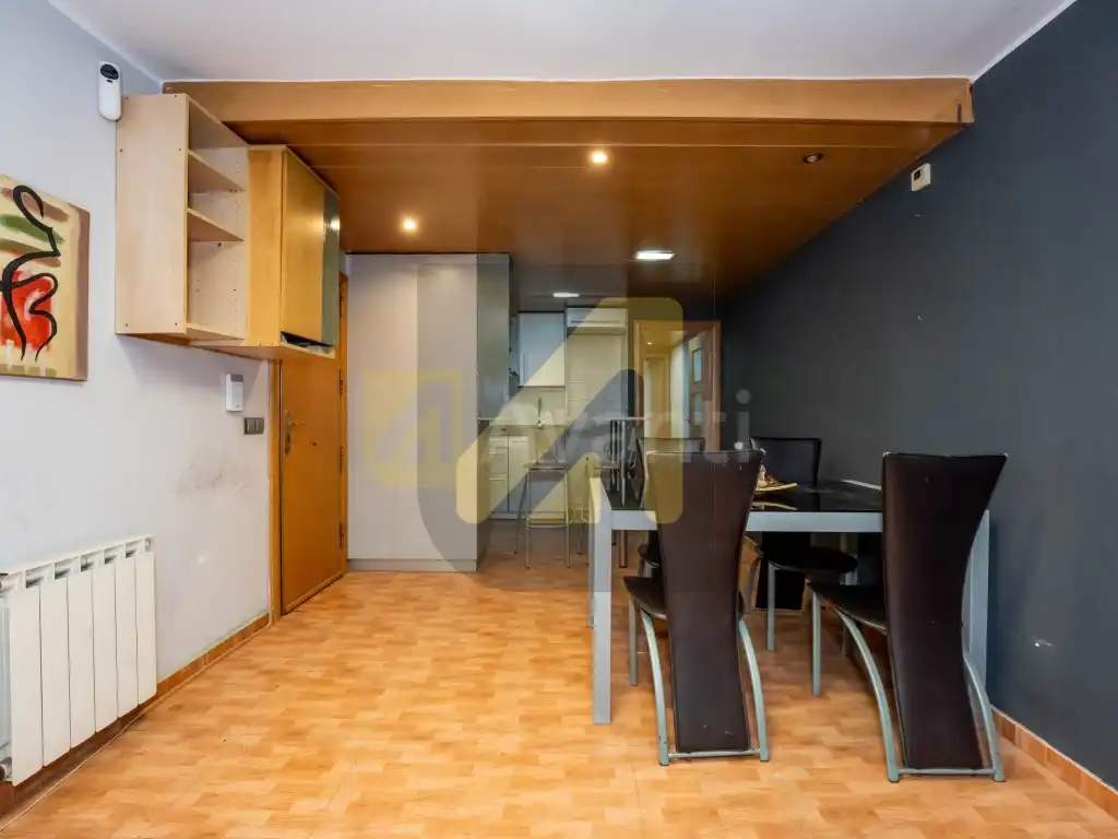 Cocina de Apartamento en venta en L'Hospitalet de Llobregat