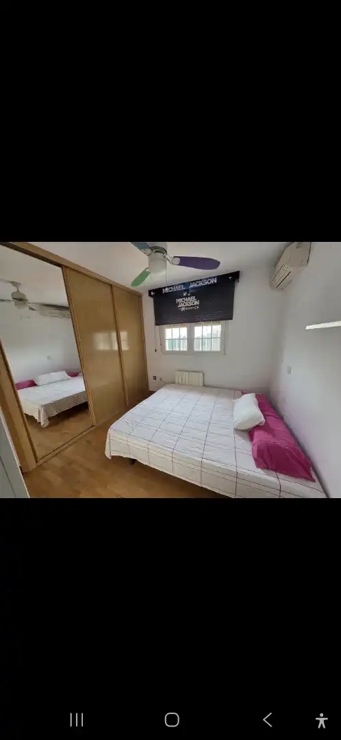 Dormitori de Casa o xalet per a compartir en Guadarrama amb Calefacció, Terrassa i Moblat