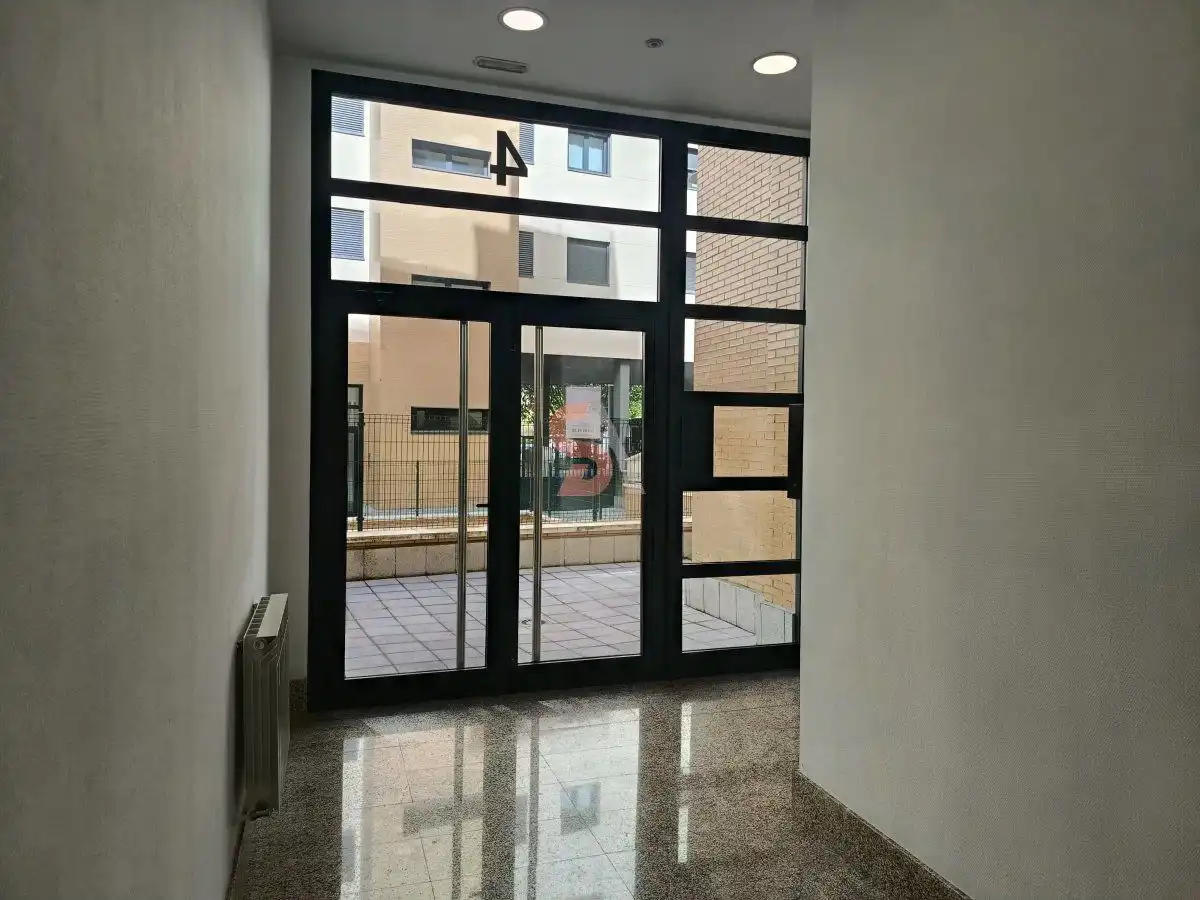Pis en venda en Arroyo de la Encomienda amb Calefacció, Terrassa i Traster