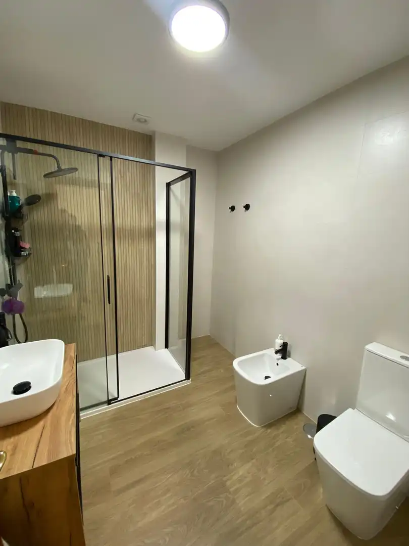Bathroom of Houses for sale in Sevilla