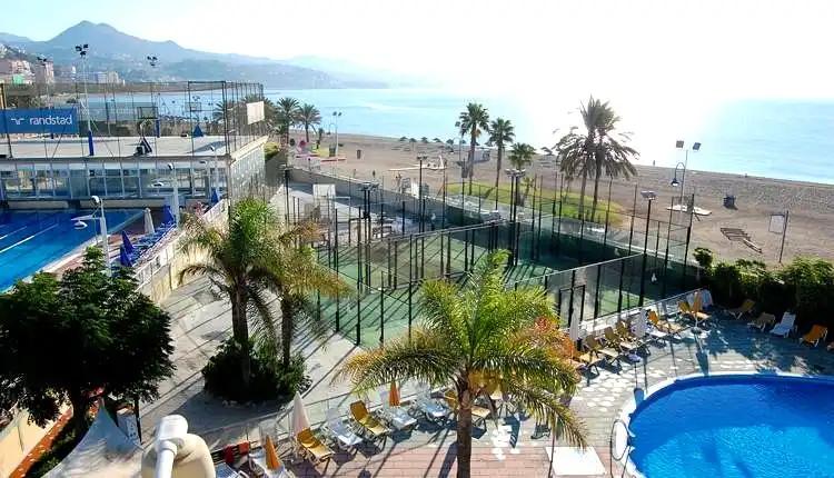 Swimming pool of Detached homes for sale in Málaga  with Air Conditioner, Heating and Private garden