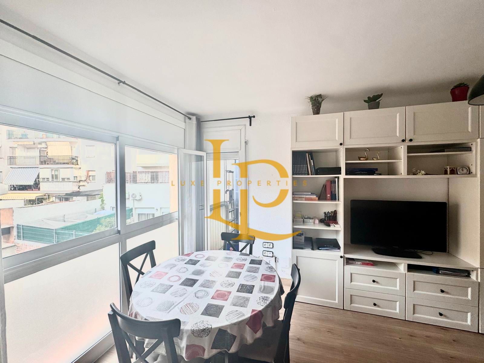 Balcony of Flat for sale in Rubí  with Air Conditioner, Heating and Parquet flooring