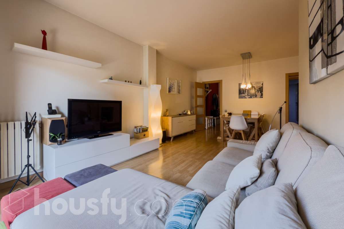 Living room of Flat for sale in  Barcelona Capital  with Air Conditioner, Heating and Terrace