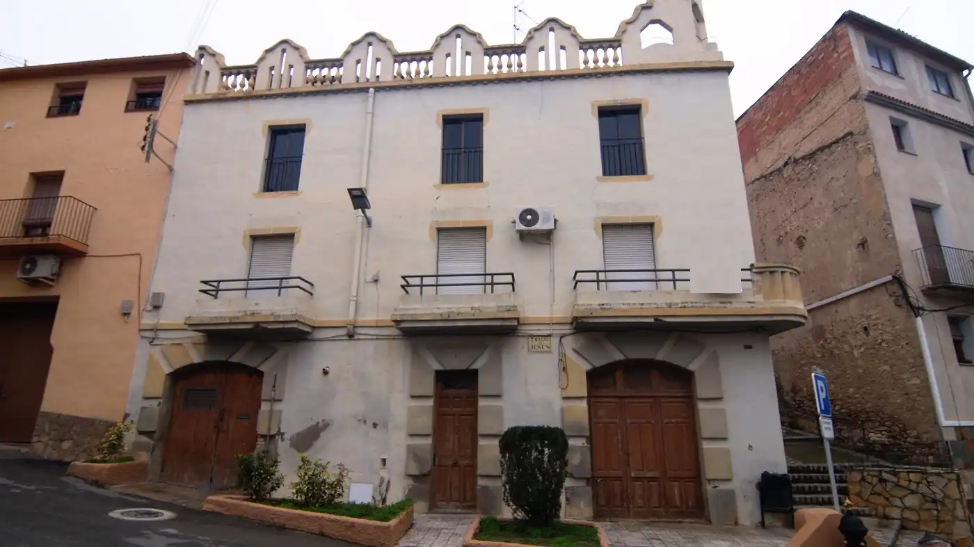 Exterior view of Detached homes for sale in Móra d'Ebre  with Air Conditioner, Heating and Terrace