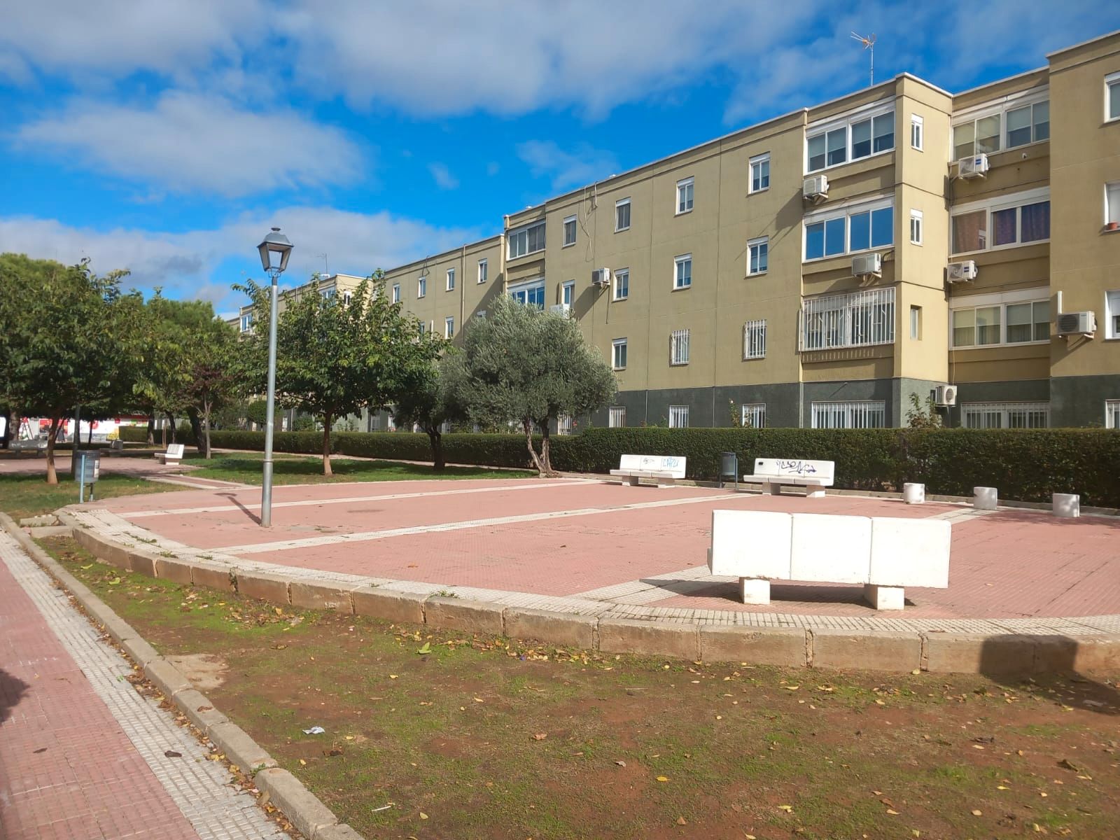 Vista exterior de Pis en venda en Mejorada del Campo amb Aire condicionat, Calefacció i Moblat