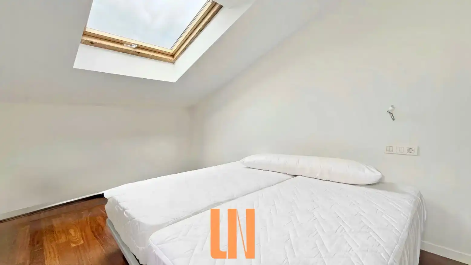 Bedroom of Houses for sale in Miño  with Heating, Private garden and Parquet flooring