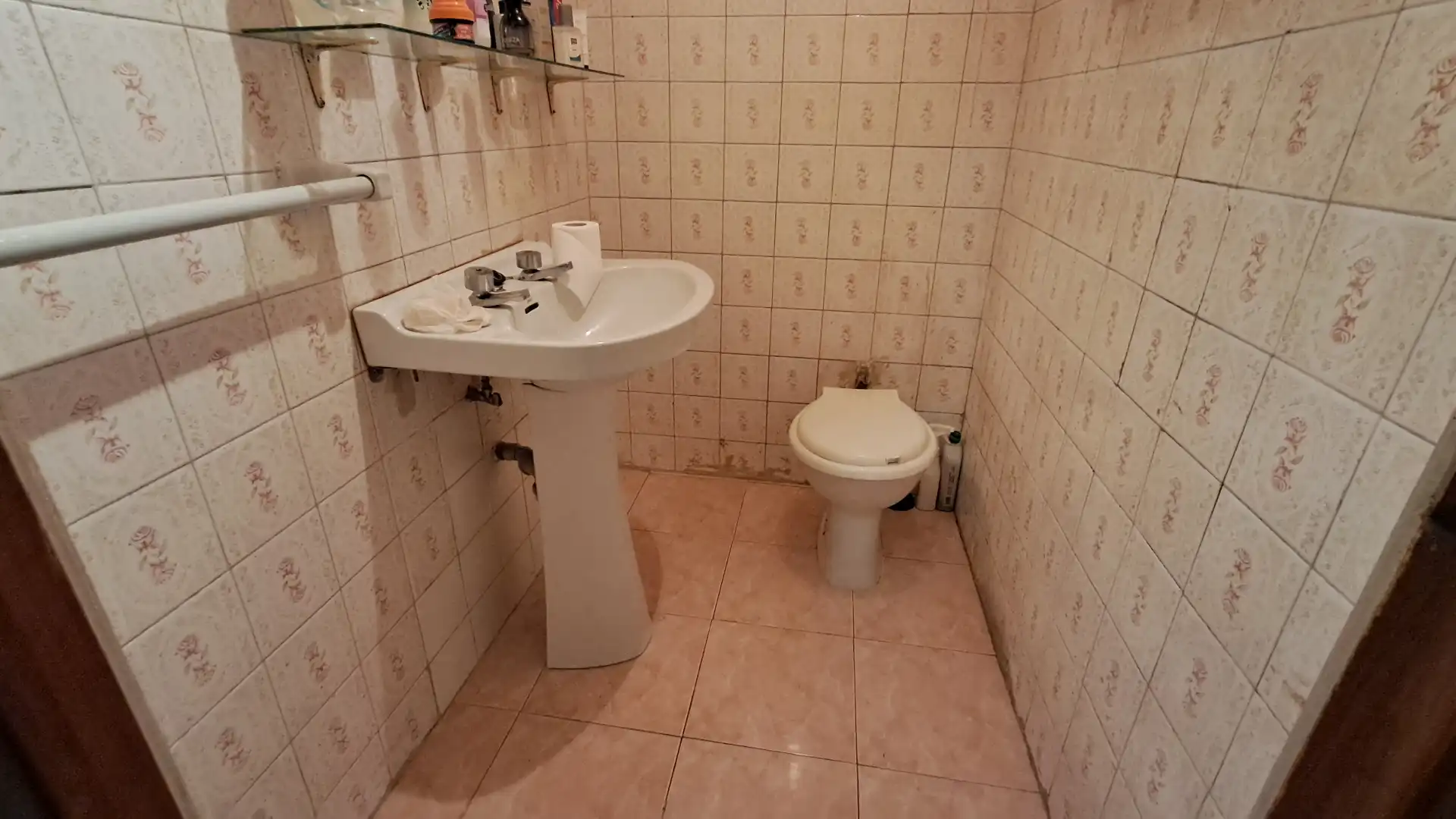 Baño de Piso en venta en Vigo  con Parquet, Trastero y Amueblado