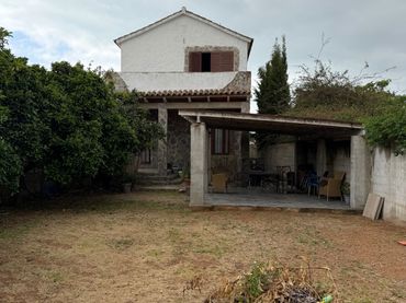 Chalet con balcón en venta en Calle del Romero