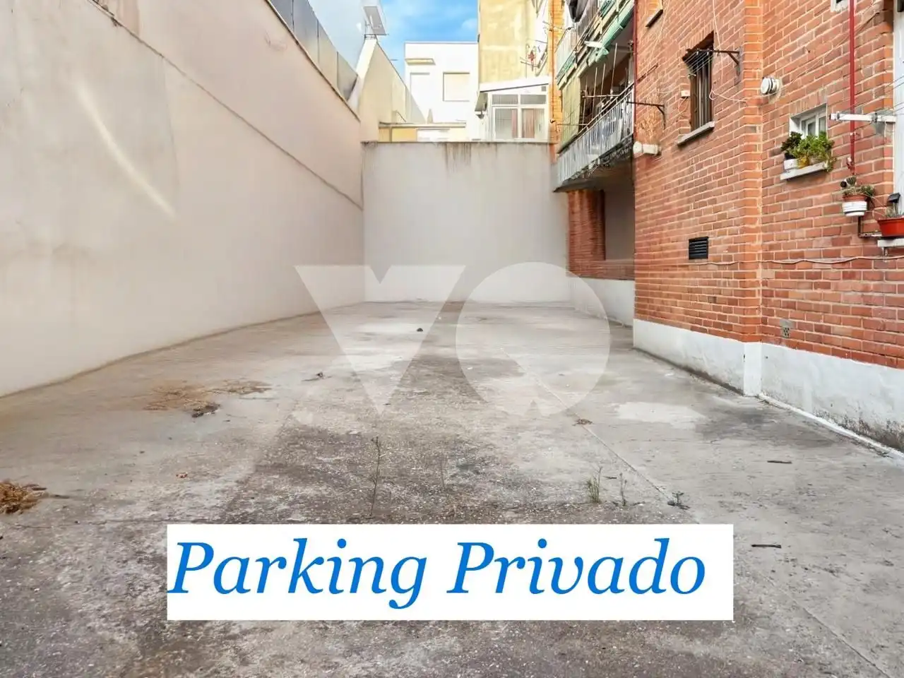 Parking de Piso en venta en Madrid con Parquet y Trastero