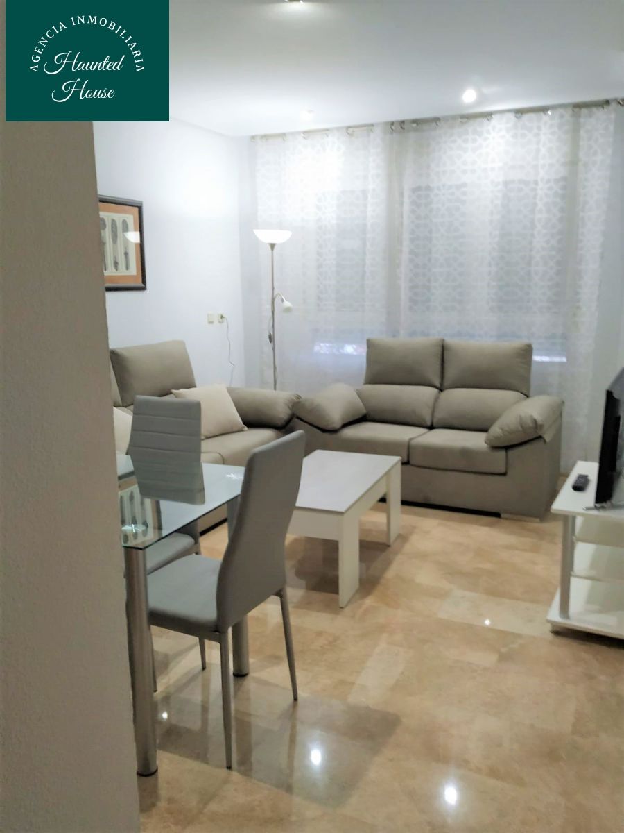 Living room of Flat to rent in  Albacete Capital  with Air Conditioner, Heating and Storage room