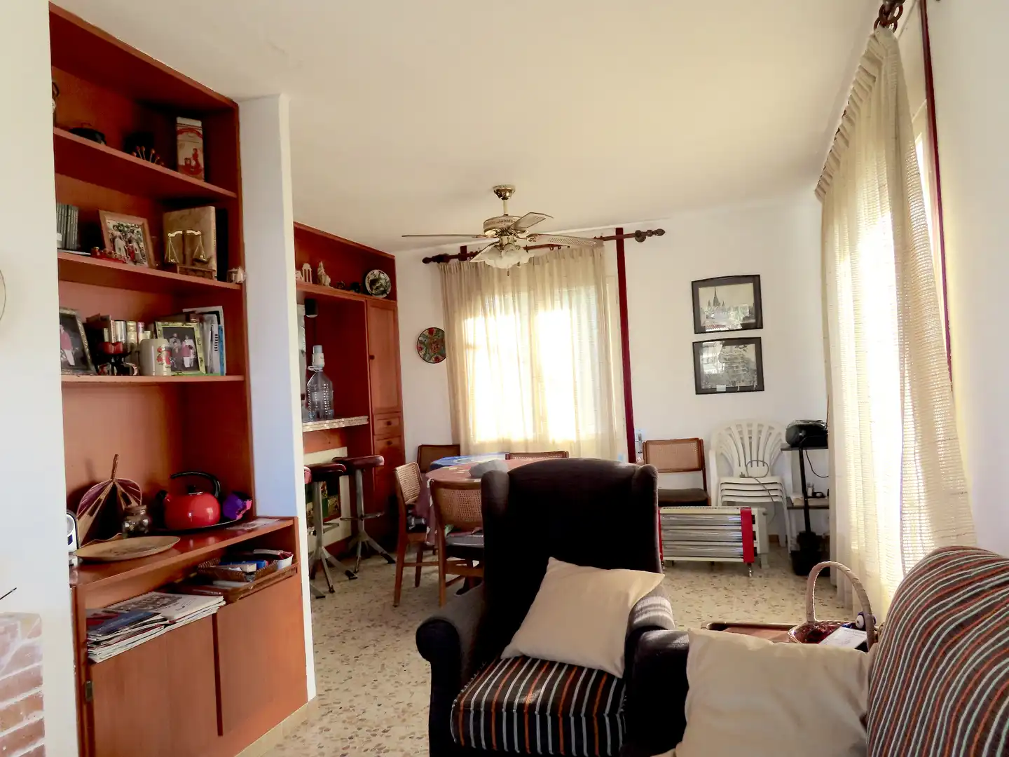 Sala de estar de Piso en venta en Empuriabrava con Jardín privado, Terraza y Amueblado