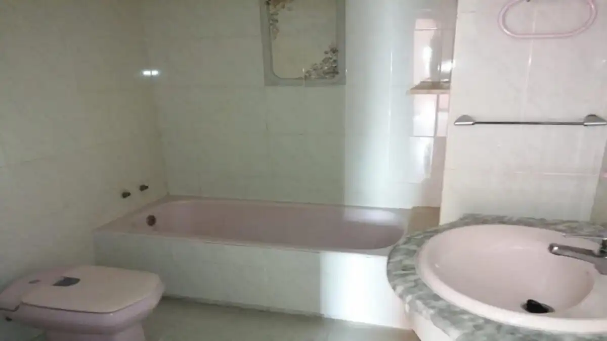 Bany de Pis en venda en Elche / Elx