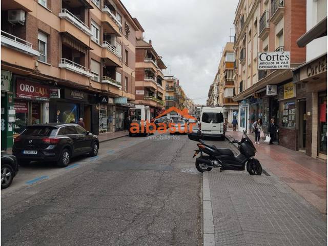 Garaje en Venta en Viñuela - Rescatado