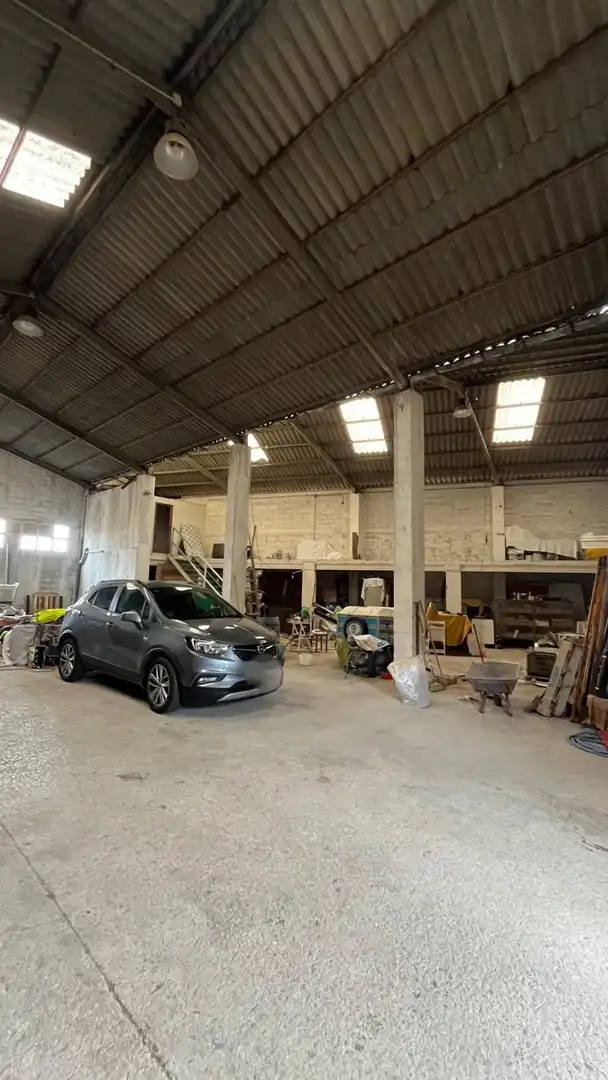 Nave industrial in vendita a Inmobiliaria - Barreda, imagen 4