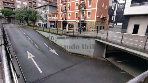 Garaje cerrado y trastero en Madalenoste.