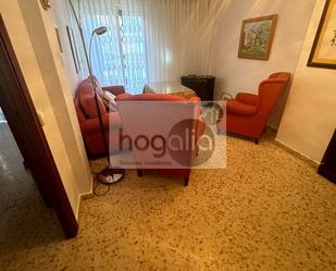 Living room of Flat to rent in  Sevilla Capital  with Air Conditioner and Furnished