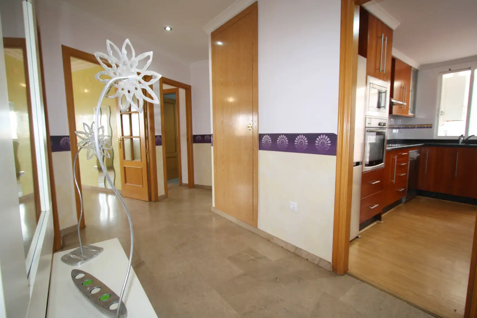Piso en venta en Albacete con Calefacción, Trastero y Amueblado