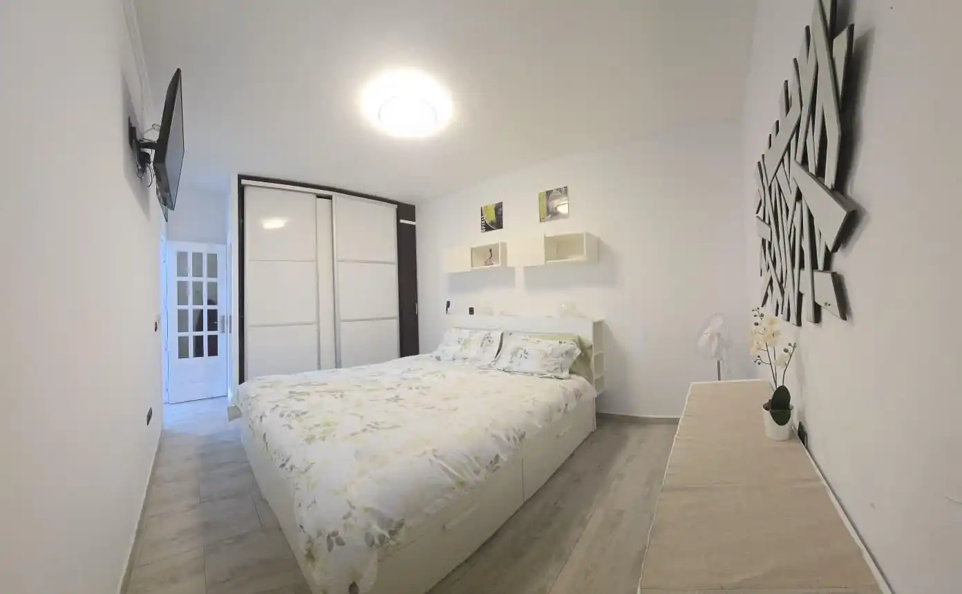 Dormitori de Pis en venda en Yaiza amb Aire condicionat i Terrassa