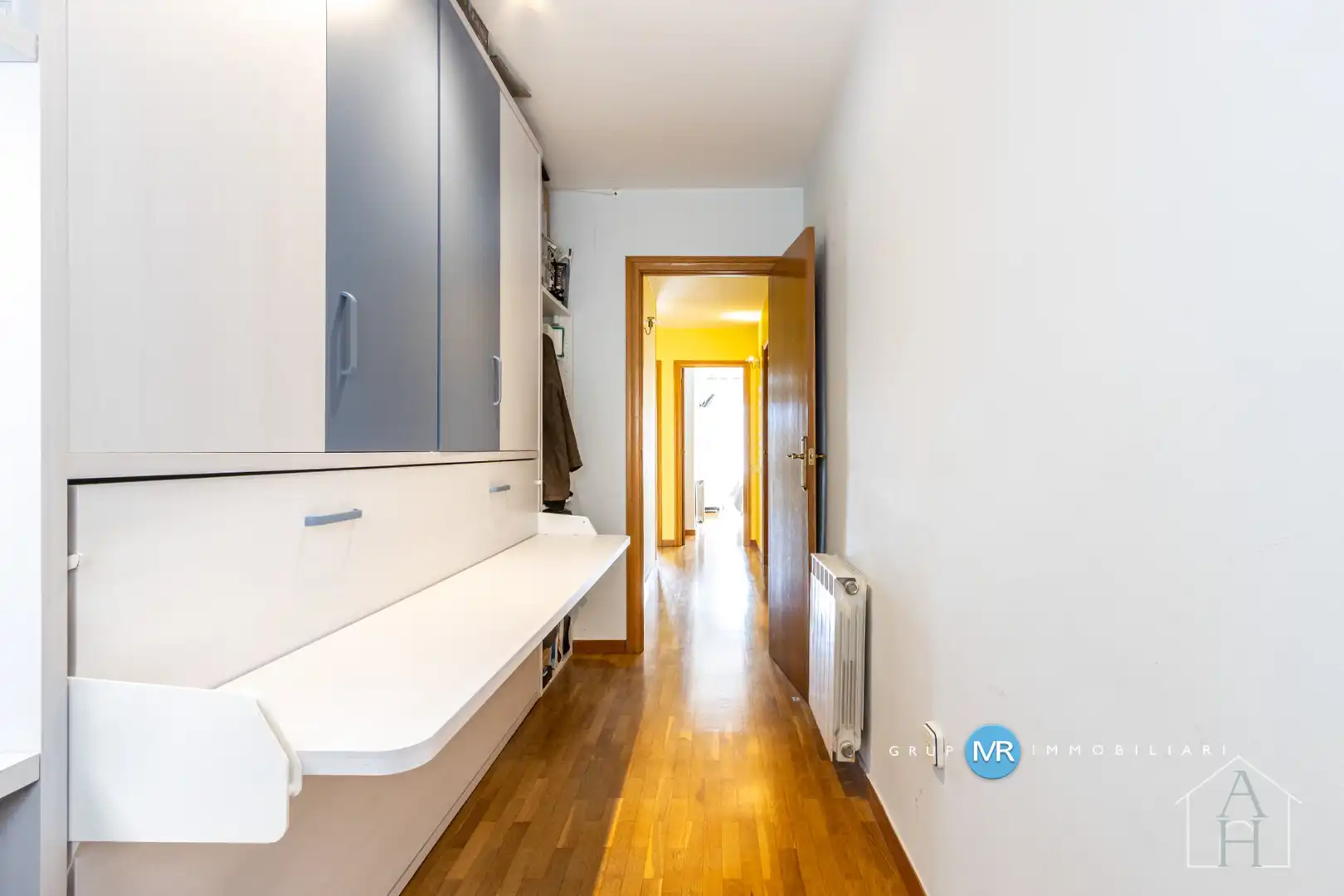 Flat for sale in Terrassa  with Air Conditioner, Heating and Parquet flooring
