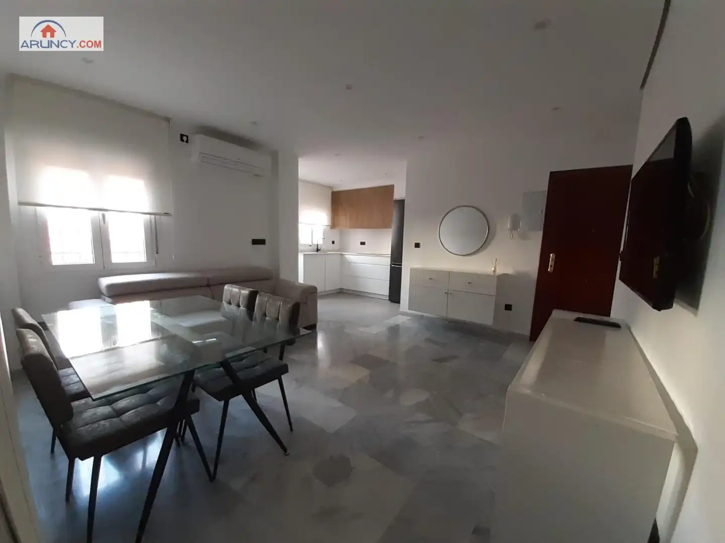 Flat with lift to rent in Nervión