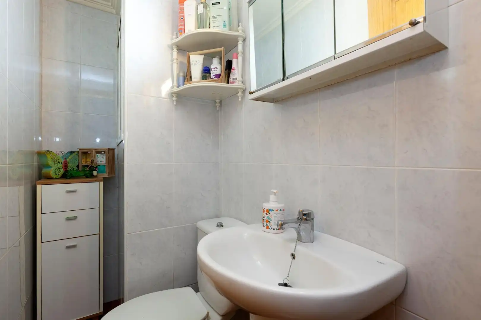 Bathroom of Flat for sale in Alicante / Alacant  with Air Conditioner and Balcony