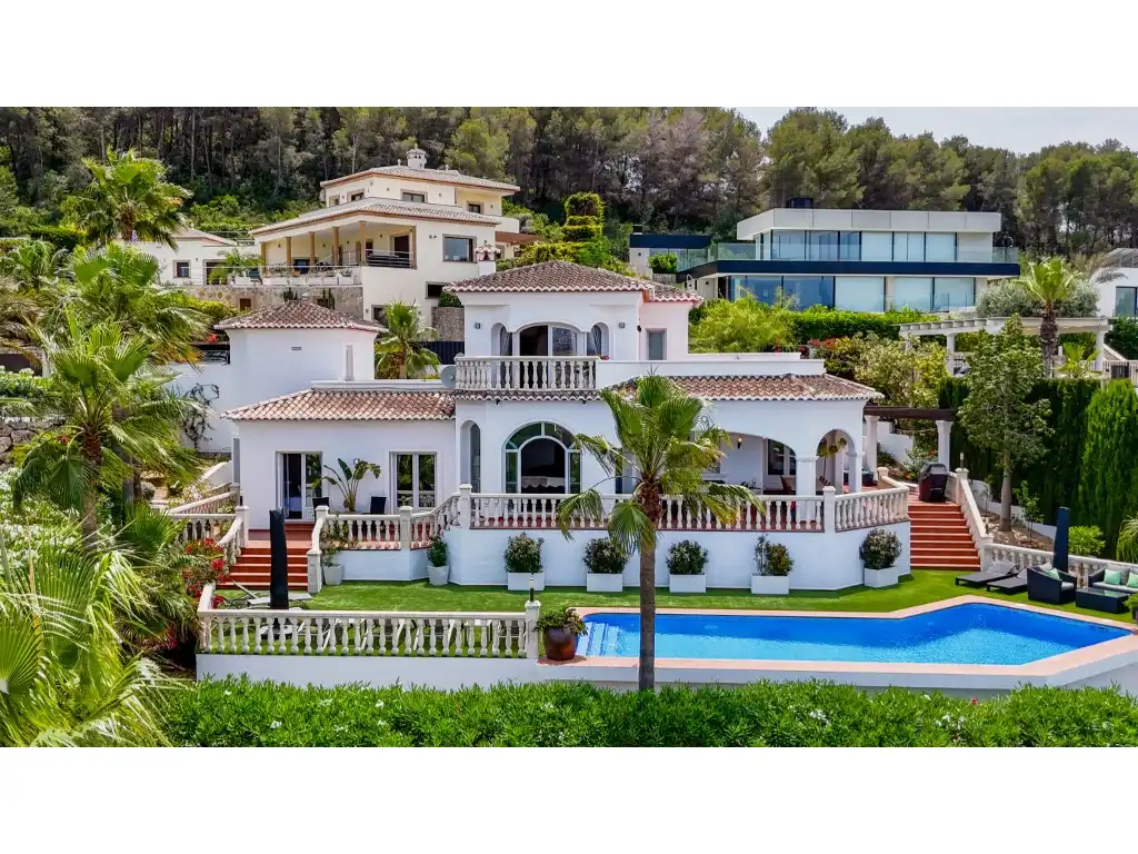 Vista exterior de Casa o chalet de alquiler en Jávea / Xàbia con Aire acondicionado, Jardín privado y Piscina