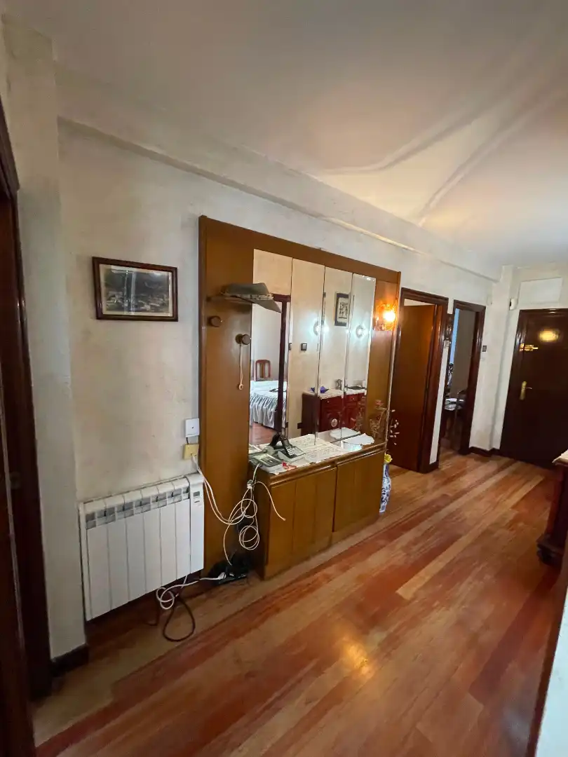 Piso en venta en Barakaldo  con Calefacción, Parquet y Amueblado