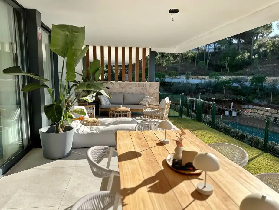 Apartment mit Pool zum Verkauf in Avenida de los Acebos 33, imagen 3