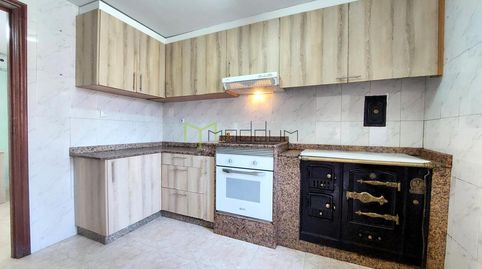 Foto 4 de Casa o chalet en venta en Castiñeiriño - Cruceiro de Sar, Santiago de Compostela