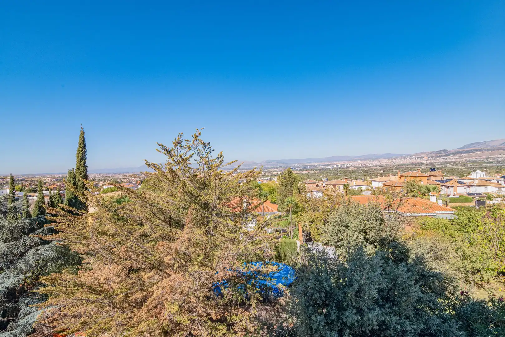 Casa o xalet en venda en La Zubia amb Calefacció i Jardí privat