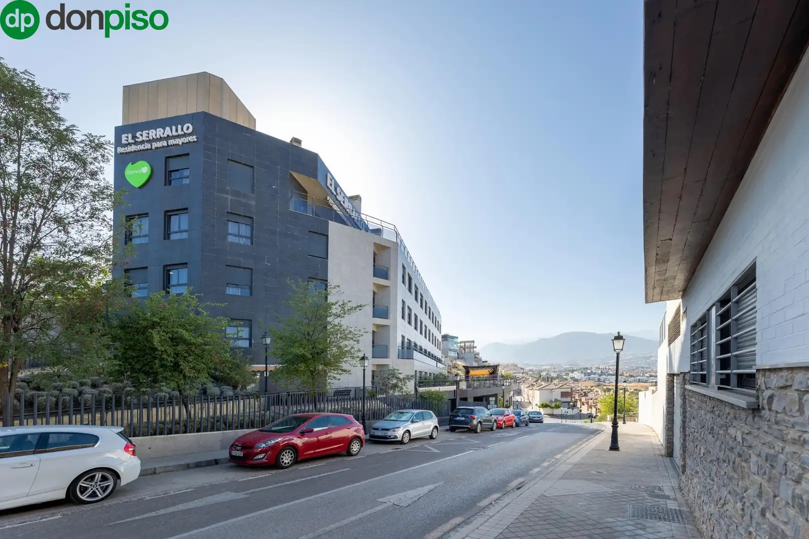 Außenansicht von Residential zum Verkauf in Granada