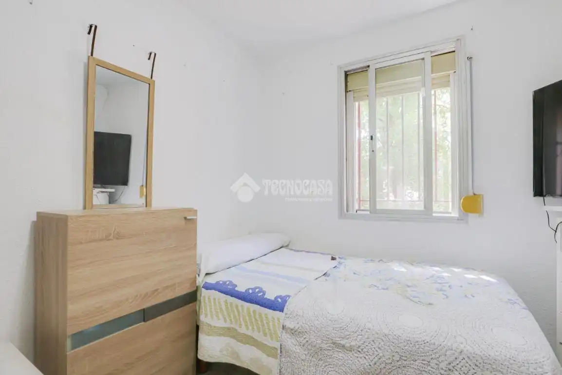 Habitación de Piso en venta en Sabadell con Aire acondicionado y Terraza