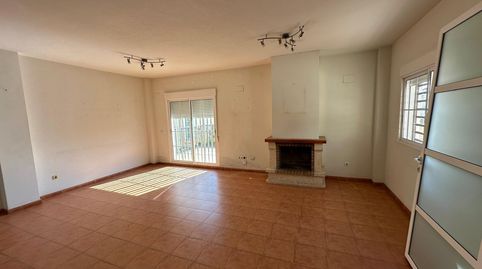 Chalet independiente en Aspe  325.000
